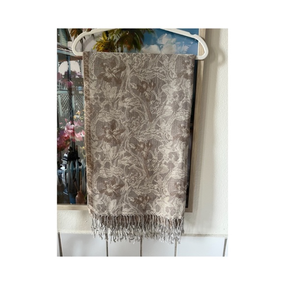 Large Wool Fringed Pashima Wrap Scarf 27x74 RIJKS - Picture 4 of 6